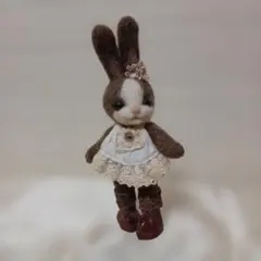 作家様 羊毛フェルト うさぎ レースドレス 黒 - メルカリ