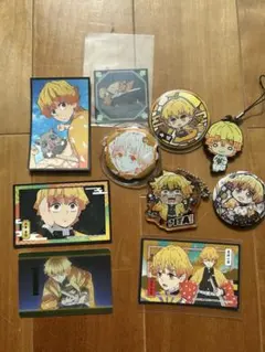鬼滅の刃 我妻善逸　缶バッジ・カード、キーホルダー10点セット