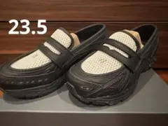 New Balance 1906L ローファー　ブラックホワイトのサムネイル