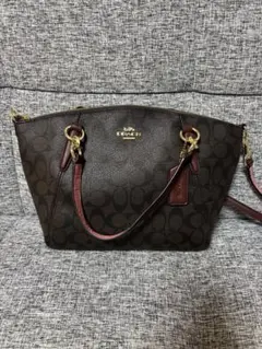 【美品・角スレなし】COACH コーチ シグネチャー 2way ハンドバッグ