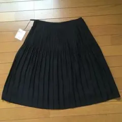 ♡ELLE♡ フレアプリーツスカート　ドット　新品のサムネイル
