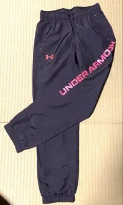 UNDER ARMOUR 150cm ブラックジャージ