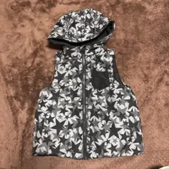 フード付き星柄と黒のリバーシブルダウンベスト 120cm