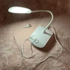 Item thumbnail for item 99e147f4-6ab5-45cb-810a-32a55dbc77e6