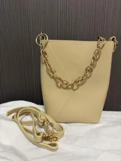 チェーンハンドル付き 2WAY ショルダーバッグ ベージュのサムネイル