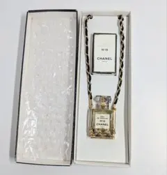Oliver Gal♡シャネル香水瓶バッグ☆壁掛けアート - メルカリ