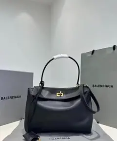 BALENCIAGA ブラックビジネスバッグ