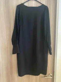 【BEAUTY&YOUTH】ブラックワンピース（長袖）