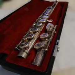YFL311フルート本体 ケース付き ジャンク品　頭部管なし。