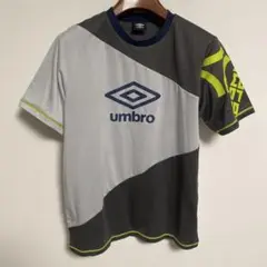 umbro アンブロ グレー/黒 半袖 ドライTシャツ