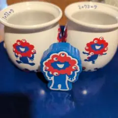 ミャクミャク 淡路屋 2個セット　ロートのケース１個