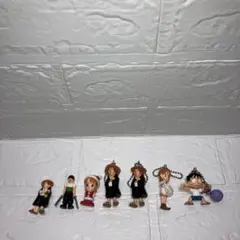 ワンピース キーホルダー &フィギュア7体