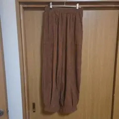 コーデュロイ ワイドパンツ派