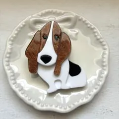 ブローチ　犬①