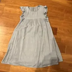 ノースリーブワンピース サイズ130 くすみ水色