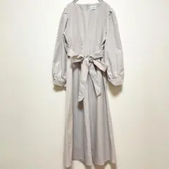 ディオスフロント Ｕネックワンピース　ベージュ　ウエストリボン　お呼ばれ　結婚式