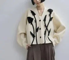 ADAM ET ROPE' 【サステナブル】3Dモチーフカーディガン