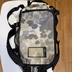 THE NORTH FACE カモフラージュ ショルダーバッグ