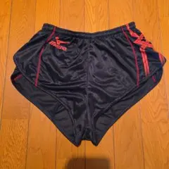 Mizuno 陸上　ブラック/レッド ショートパンツ