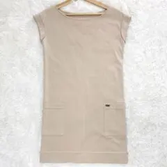 フォクシーニューヨーク フレンチスリーブ ワンピース ロゴのサムネイル
