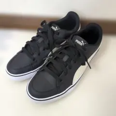 PUMA スニーカー ブラック ホワイト ローカット 美品のサムネイル