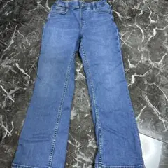 UNIQLO デニムブルー フレアパンツ