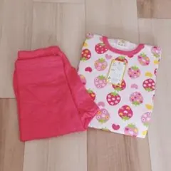 新品❤女の子 長袖 ベビーパジャマ ロンパースタイプ いちご柄 80サイズ