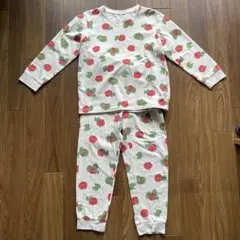 ユニクロ　くだものさん　パジャマ　120
