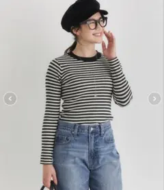 白黒のボーダートップス