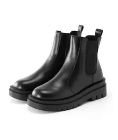 ブラック サイドゴアブーツ