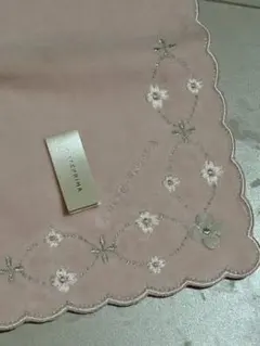 ハンカチ　タオル　ローラアシュレイ