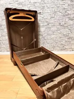 2026年最新】WARDROBE TRUNKの人気アイテム - メルカリ