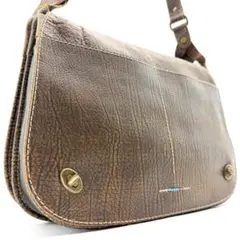 Paul Smith　メッセンジャーバッグ　斜め掛け　A4収納可　ターンロック