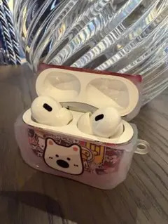 Apple AirPods Pro 第二世代 lightning ケース付きのサムネイル
