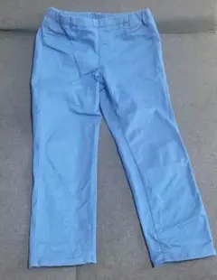 ユニクロ　七分丈パンツ　水色　Mサイズ