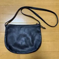 レザー ショルダーバッグ ブラック　ポシェット Hippo noir クラスカのサムネイル