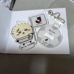 ちいかわ　Jリーグ　アクリルスタンド キーホルダー　ラッコ