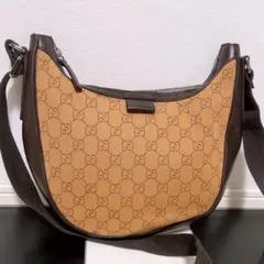 《美品》GUCCI(グッチ)ショルダーバッグのサムネイル