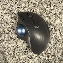 Item thumbnail for item 04e6eaa0-b2dd-40d4-981e-3a9592c1946c