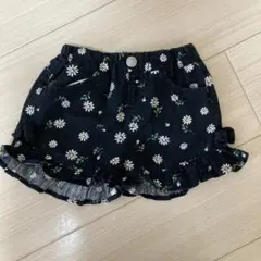 花柄フリル付き黒ショートパンツ 90