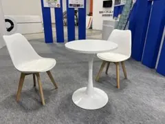 ホワイト円形ダイニングテーブルと椅子2脚セット