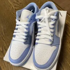 23.5㎝ ナイキ ウィメンズ エアジョーダン1 ミッド ユニバーシティ 