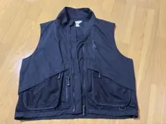 ◯GLOSTER◯ブラック ベストのサムネイル