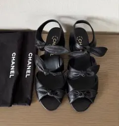 CHANEL レザー リボンサンダル ココマーク 黒38.5のサムネイル