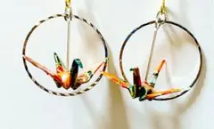 折り鶴ピアス・イヤリング【友禅和紙×フープ】