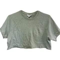 クロップドTシャツ グリーン 半袖 Tシャツ おしゃれ服 カジュアルのサムネイル