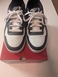 Reebok スニーカー