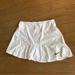 テニススコート