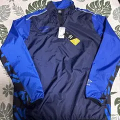 最終お値下げ❗️umbro ☆新品未使用☆ピステ・ウィンドブレーカー ☆M