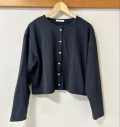 ehka sopo ブラック クロップド長袖カーディガン　ハートボタン